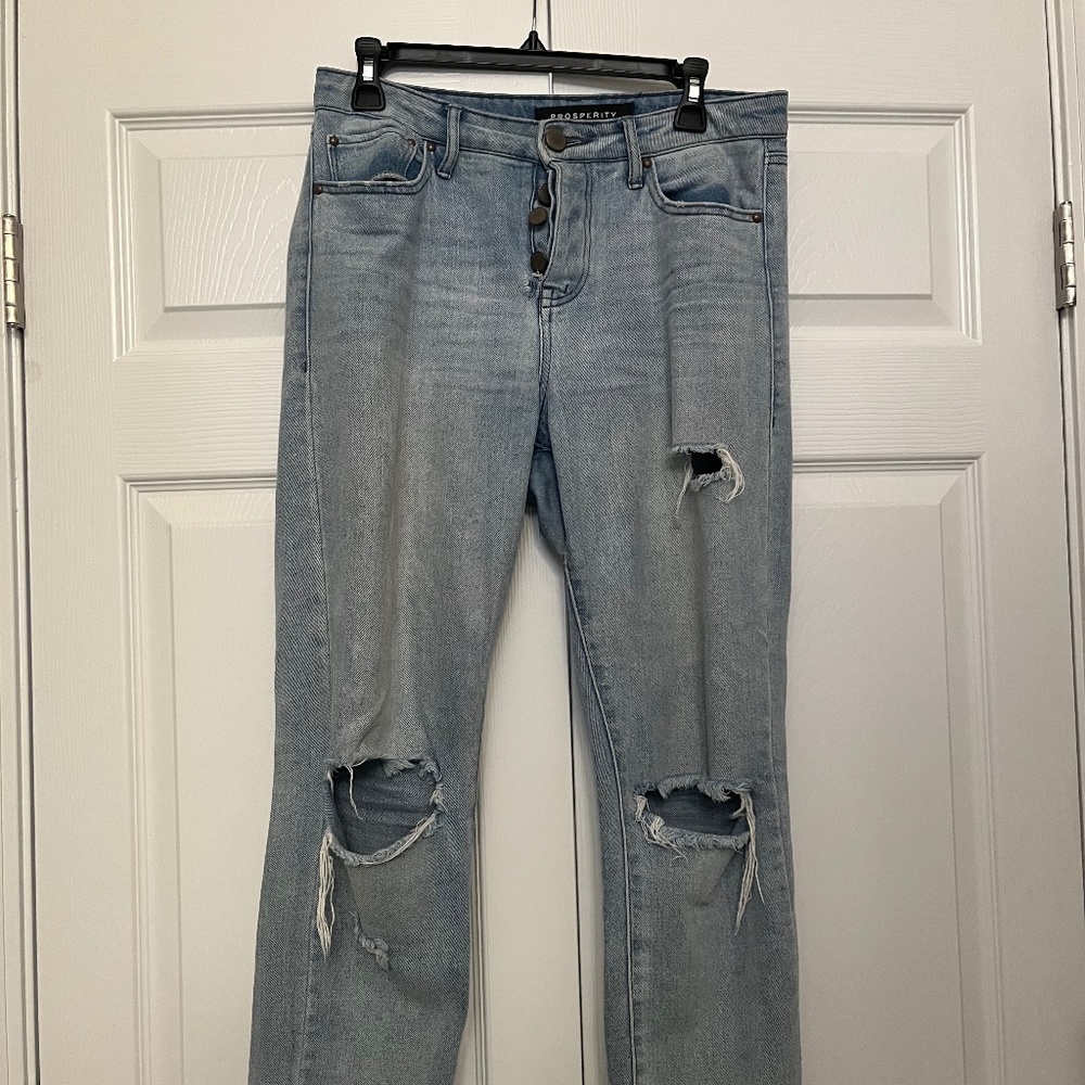 Prosperity 28 Women's Distressed Jeans